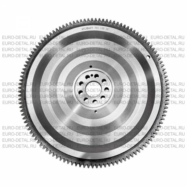 Маховик Yutong 6122 газ в сборе Yuchai  1005-00968